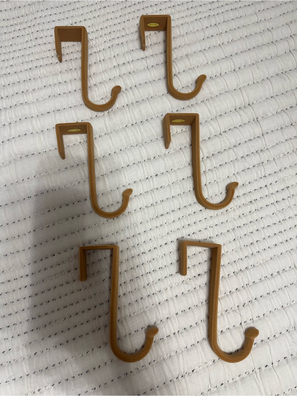 Joy Mangano Huggable Hangers Over-the-Door Hooks – Set of 6 – New